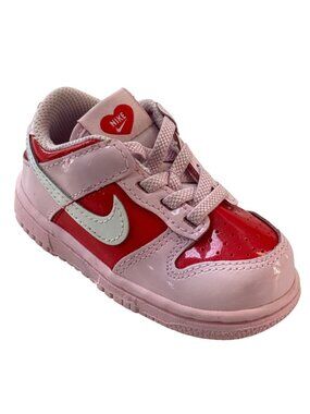 NIKE Baby Girls Pink/Red Patent Leather Sneakers US 6C Heart Design Toddler